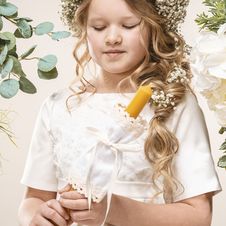 Świeca z wosku pszczelego na chrzest - okolicznościowa profitka biała