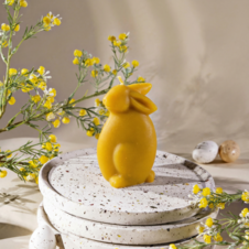 Świeca z wosku pszczelego zajączek płaski