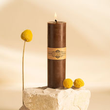 Świeca z wosku pszczelego walec cienki brązowy