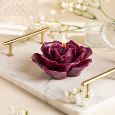 Świeca z wosku pszczelego kwiat fioletowy