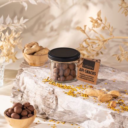 Api Snacks Orzechy arachidowe w czekoladzie mlecznej z pyłkiem 50g